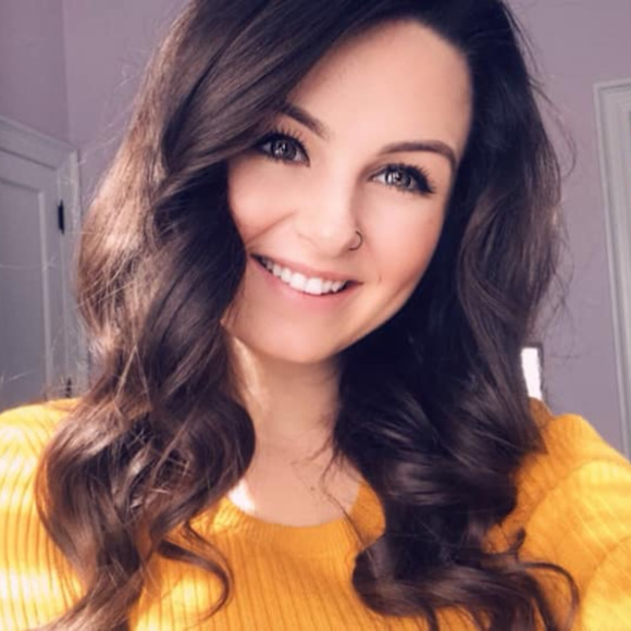 Meet your Posher, Brittany - Picture 1 of 1